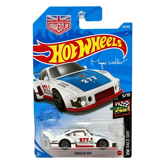 Hot Wheels HW Race Day Porsche 935 White 1:64 Diecast V2