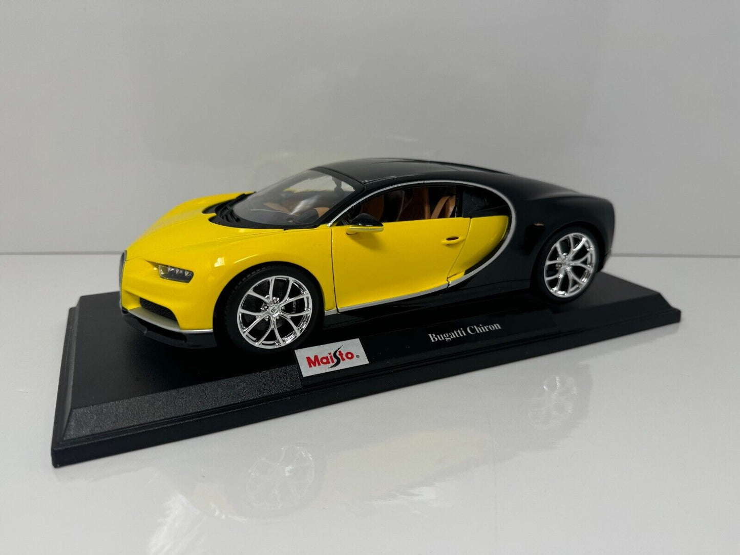 Maisto Bugatti Chiron Special Edition 1:18 Diecast