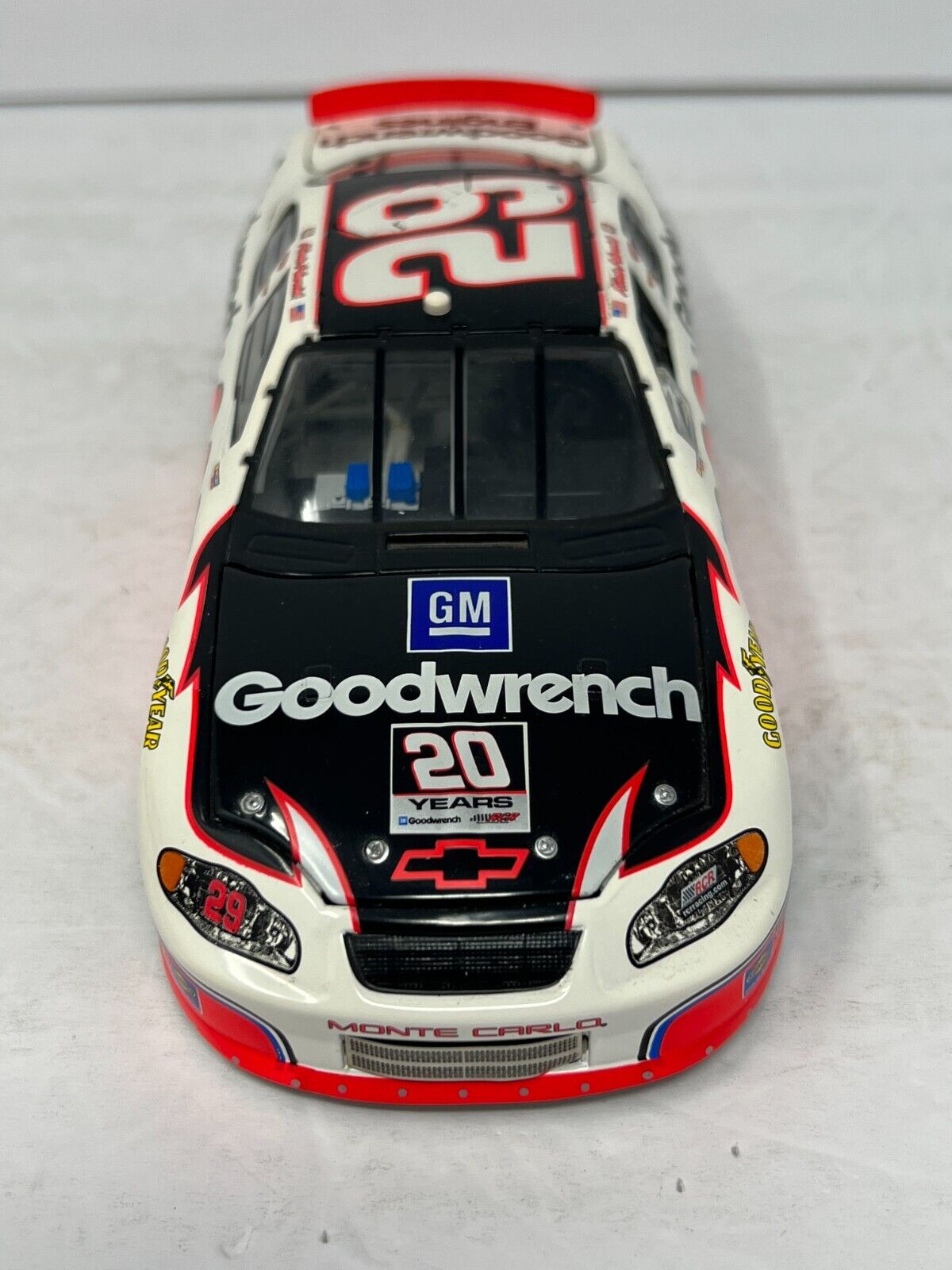 Action Nascar #29 Kevin Harvick Goodwrench Atlanta 2005 Monte Carlo 1:24 Diecast