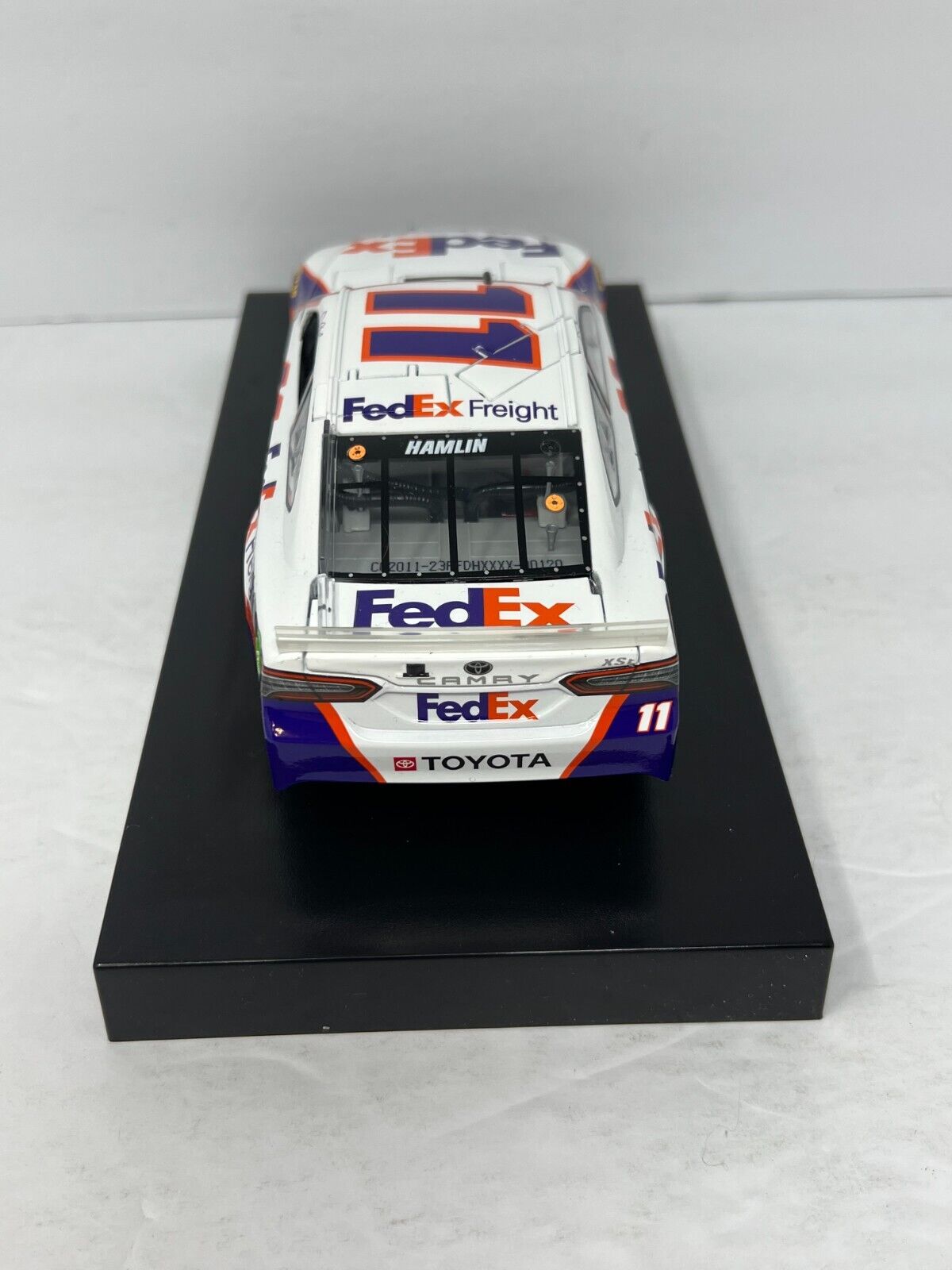 Lionel Nascar #11 Denny Hamlin FedEx Freight 2020 Camry 1:24 Diecast