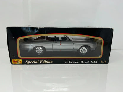 Maisto 1971 Chevrolet Chevelle SS454 Special Edition 1:18 Diecast