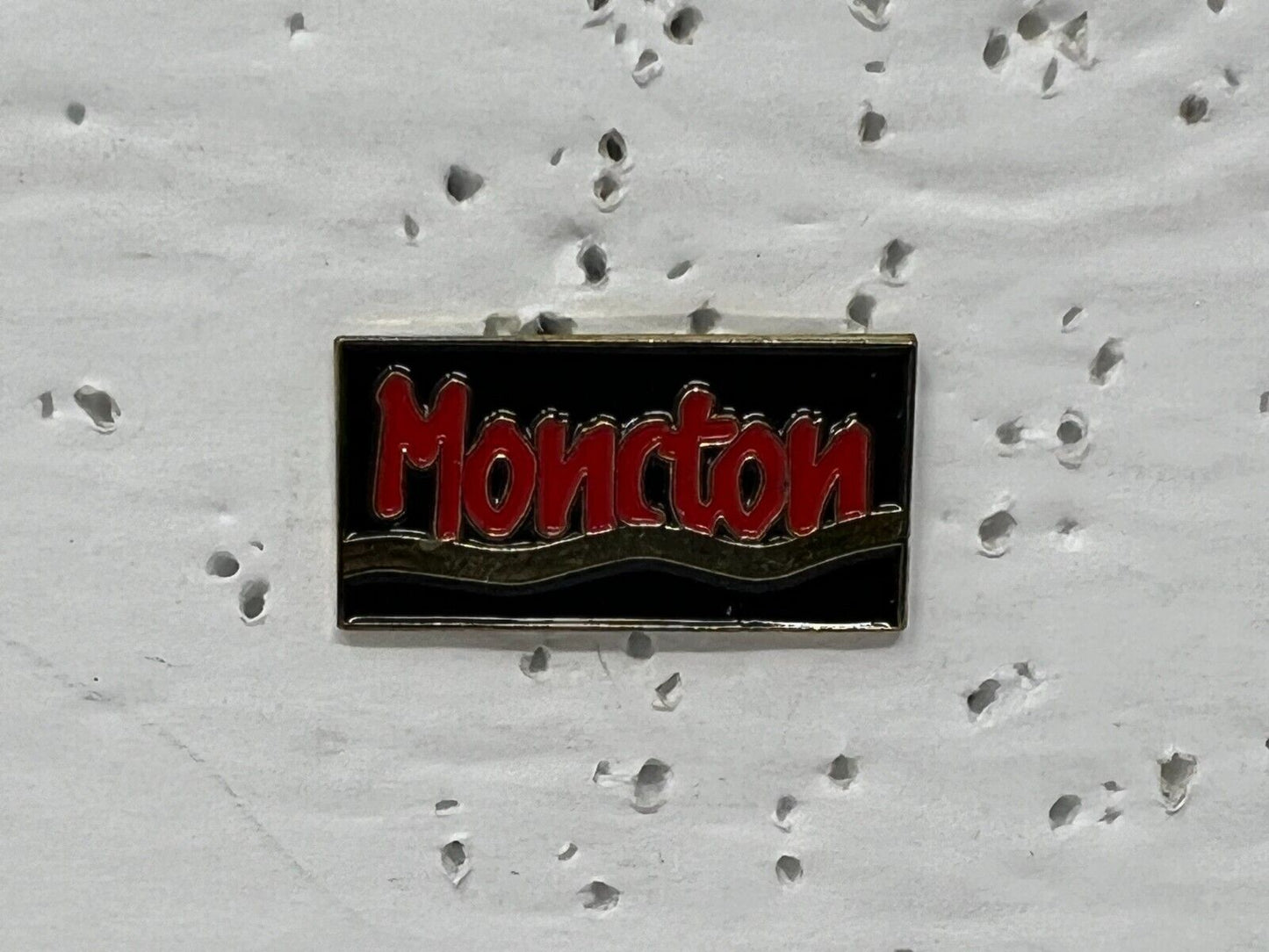 City of Moncton New Brunswick Souvenir Cities & States Lapel Pin SP6 V15