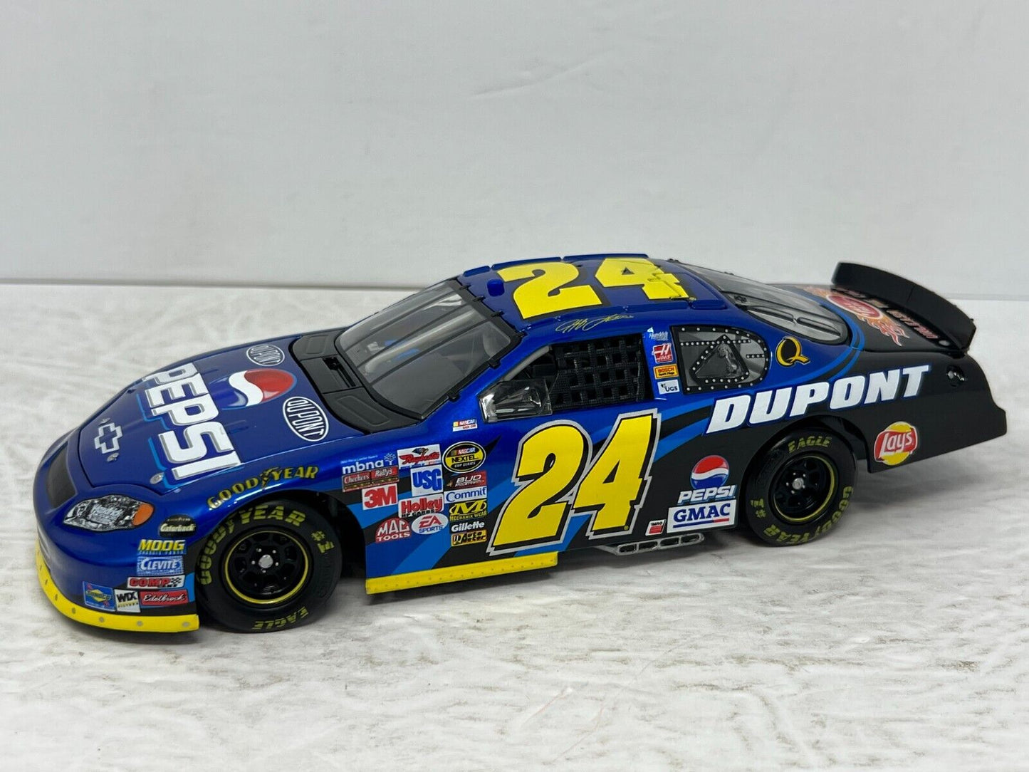 Action Nascar #24 Jeff Gordon DuPont Pepsi GM Dealer Chevy 1:24 Diecast 1 of 720