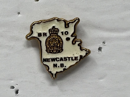 Newcastle New Brunswick Legion Branch 10 Souvenir Cities & States Lapel Pin SP3