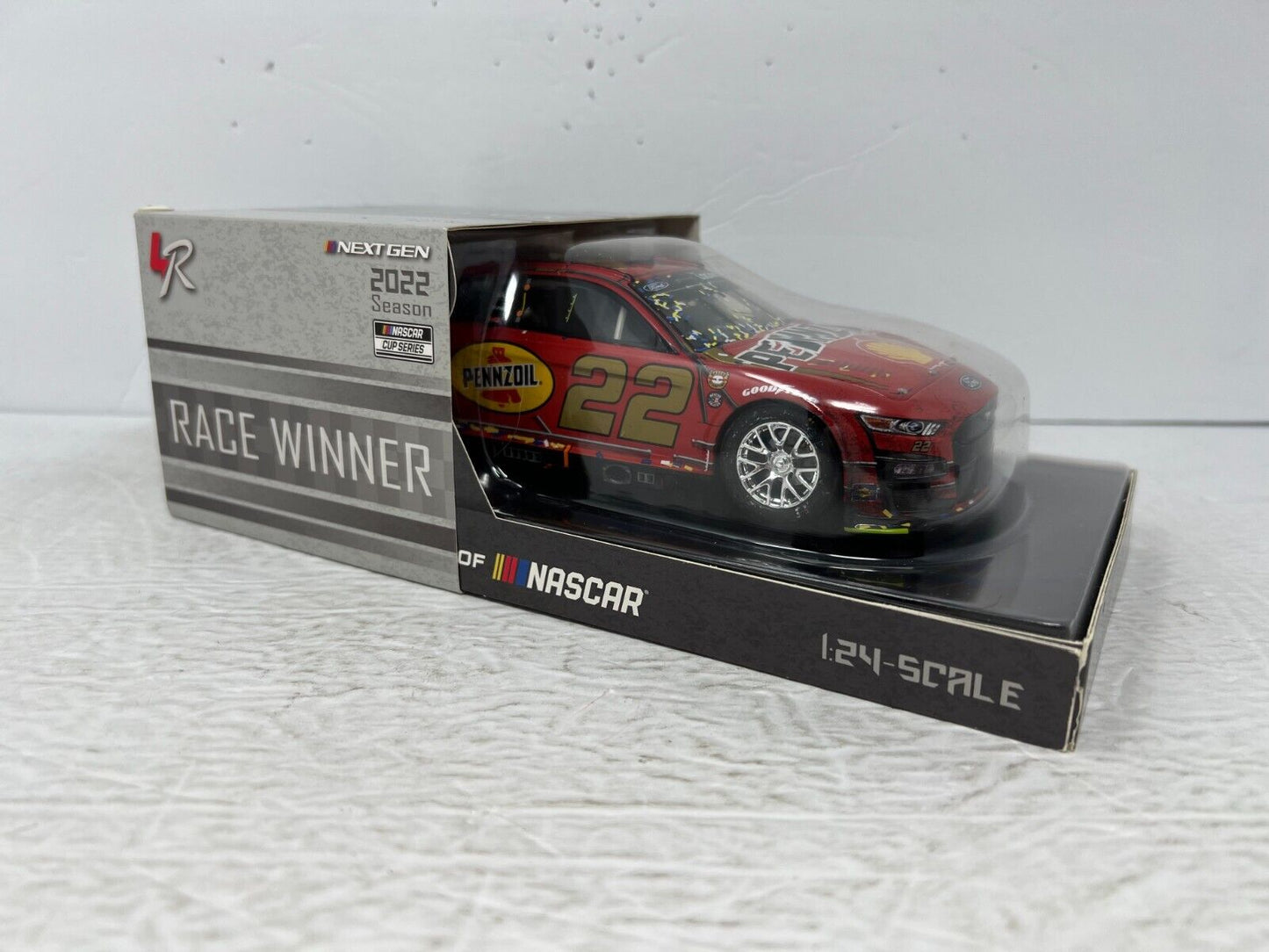 Lionel Nascar #22 Joey Logano Shell Darlington Win 2022 Mustang 1:24 Diecast