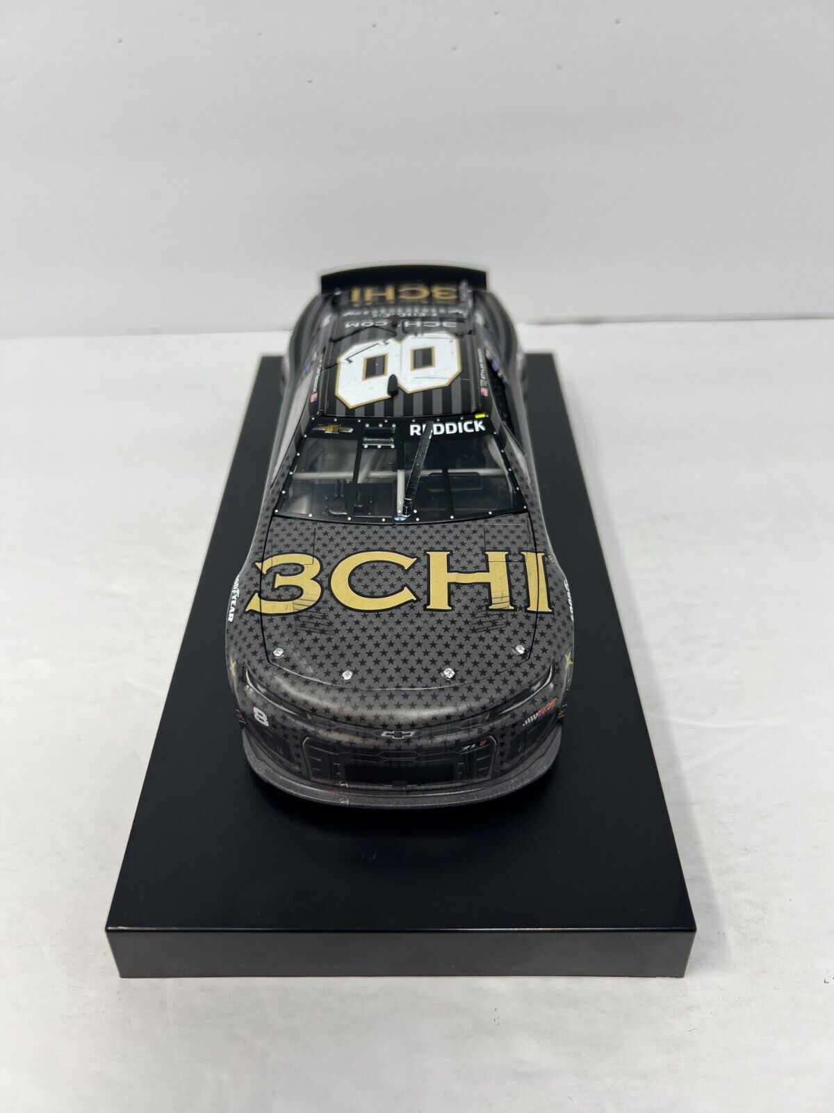 Lionel Nascar #8 Tyler Reddick 3CHI Salutes Win 2022 Camaro ZL1 1:24 Diecast