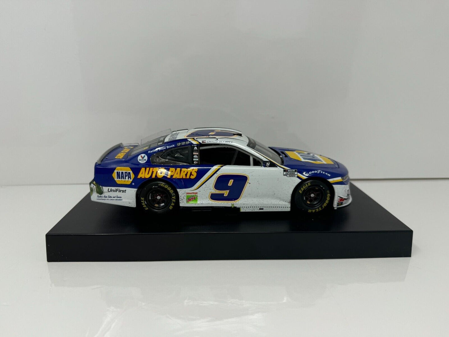 Lionel Nascar #9 Chase Elliott Napa Martinsville Race Win 2020 1:24 Diecast