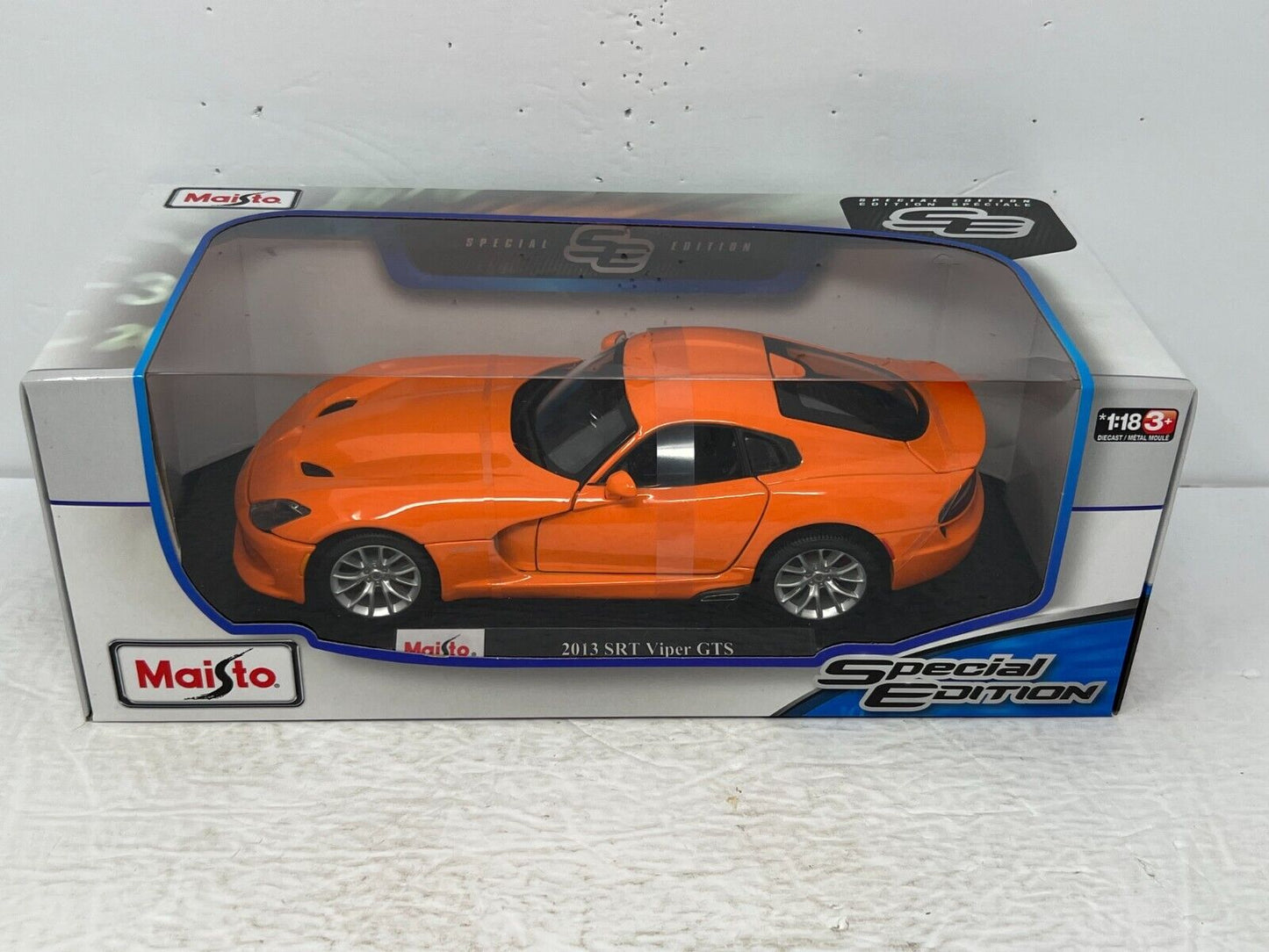 Maisto 2013 SRT Viper GTS Special Edition 1:18 Diecast