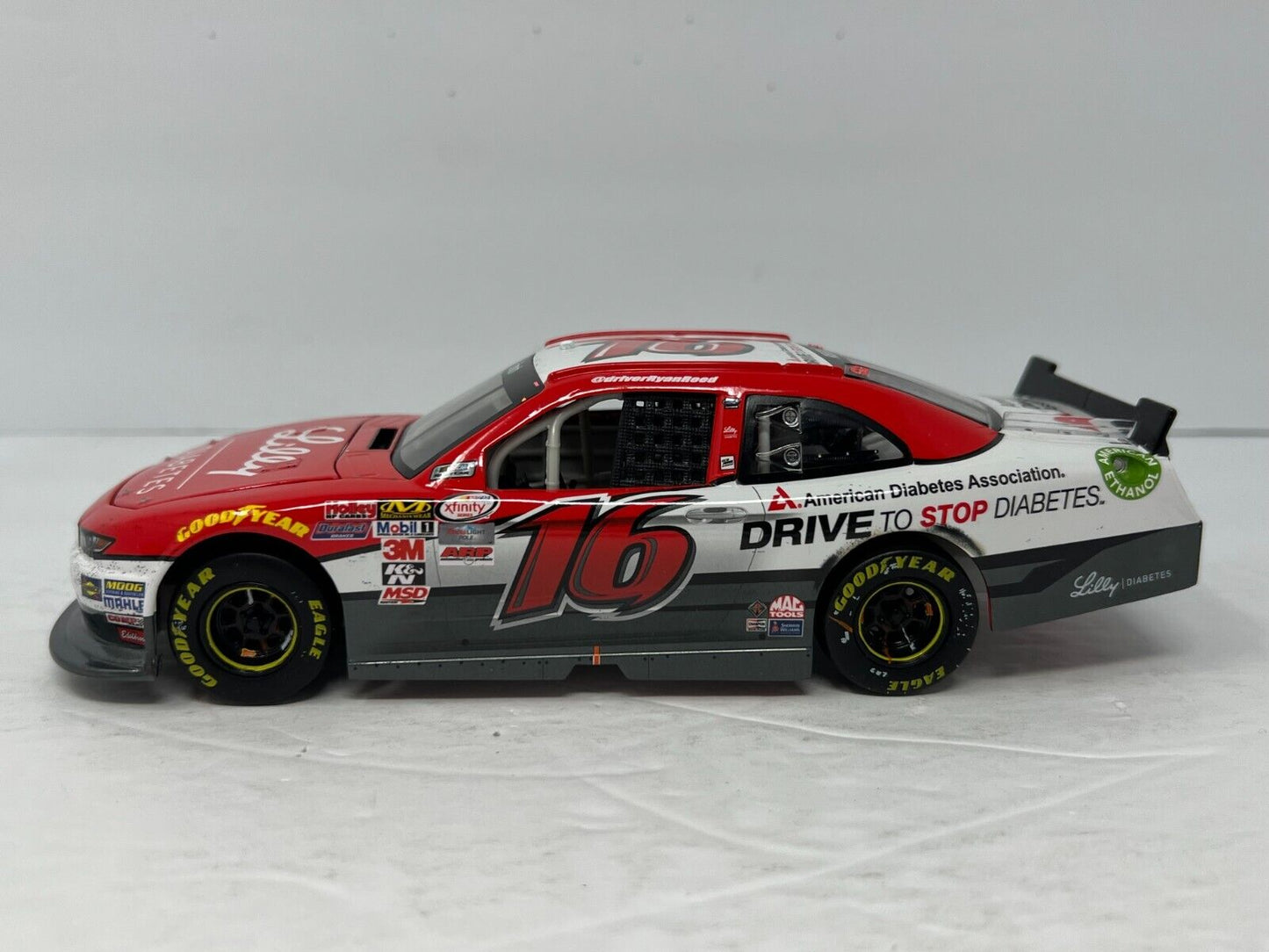 Lionel Nascar #16 Ryan Reed Diabetes Association Lilly 2015 Mustang 1:24 Diecast