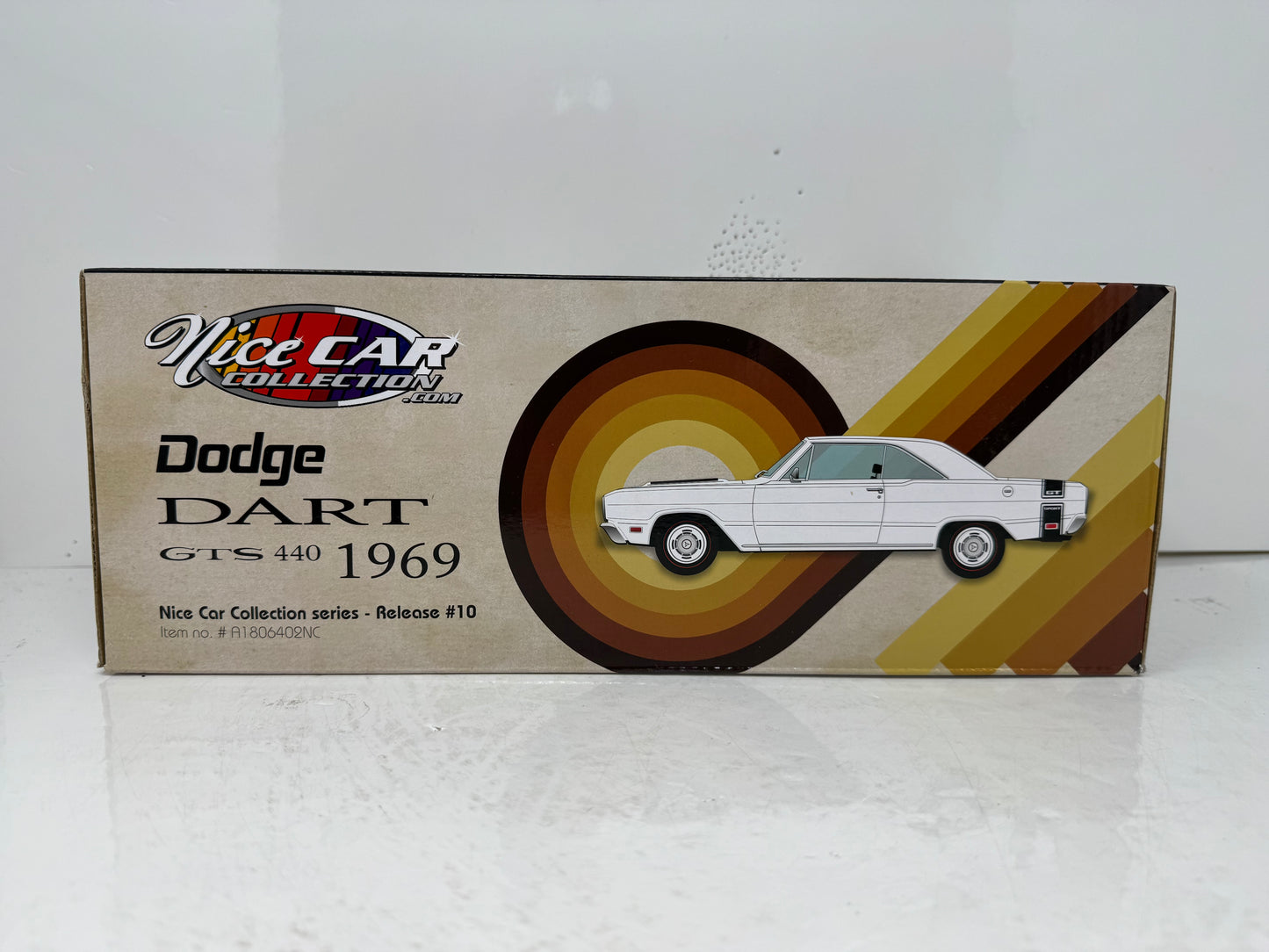 ACME Nice Car Collection #10 1969 Dodge Dart GTS 440 1:18 Diecast