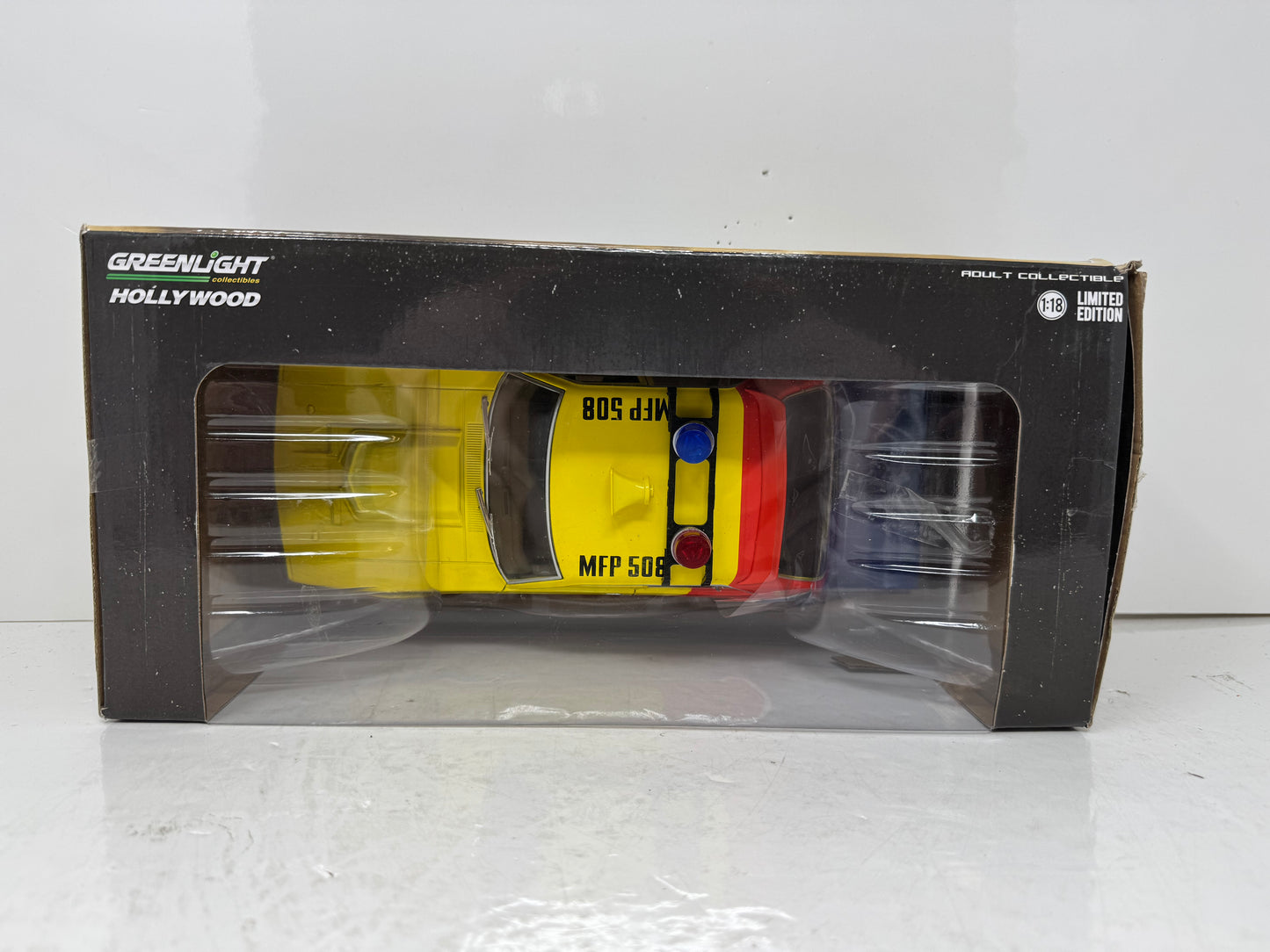 Greenlight Hollywood Rides 1974 Ford Falcon XB First of the V8 Interceptors 1:18 Diecast