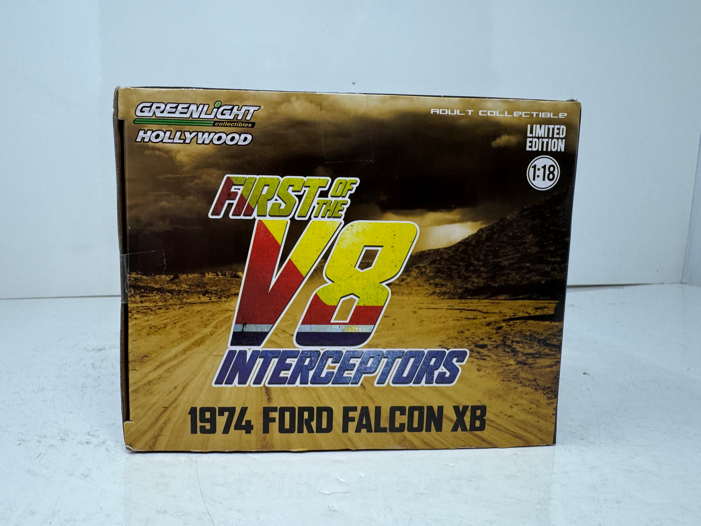 Greenlight Hollywood Rides 1974 Ford Falcon XB First of the V8 Interceptors 1:18 Diecast