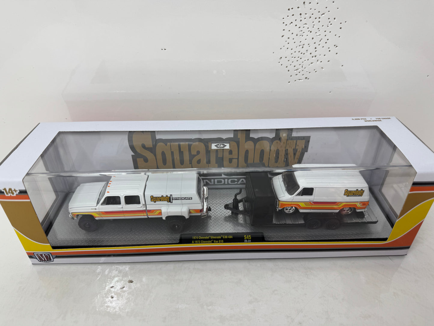 M2 Machines Squarebody Syndicate Chevrolet Silverado & Van G10 Set 1:64 Diecast