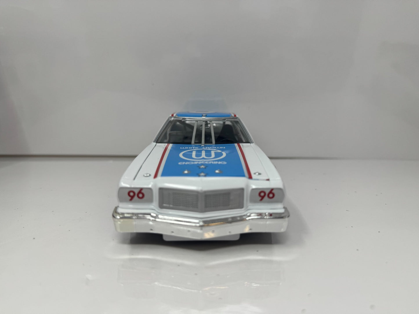 Action NASCAR Dale Earnhardt #96 Cardinal Tractor 1978 Ford Torino 1:24 Diecast