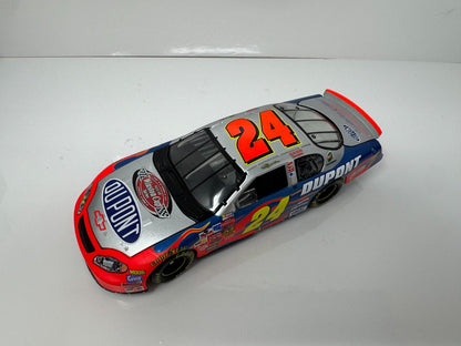 Action NASCAR Jeff Gordon #24 DuPont The Victory Lap 2003 Chevy 1:24 Diecast