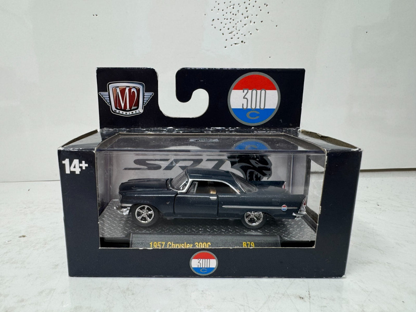 M2 Machines 1957 Chrysler 300C 1:64 Diecast