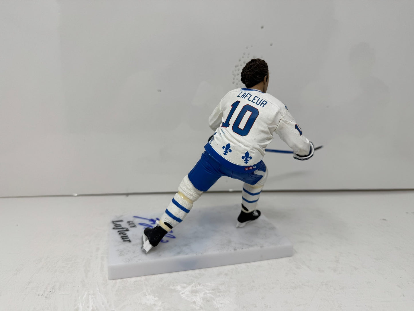 McFarlane NHL Guy Lafleur Quebec Nordiques Figure Auto Signed
