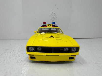 Greenlight Hollywood Rides 1974 Ford Falcon XB First of the V8 Interceptors 1:18 Diecast