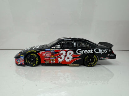 Action NASCAR Kasey Kahne #38 Great Clips 2004 Dodge Intrepid 1:24 Diecast