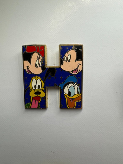 Disney Alphabet Collection 2011 - 'H' Trading Pin DC1S7 2011