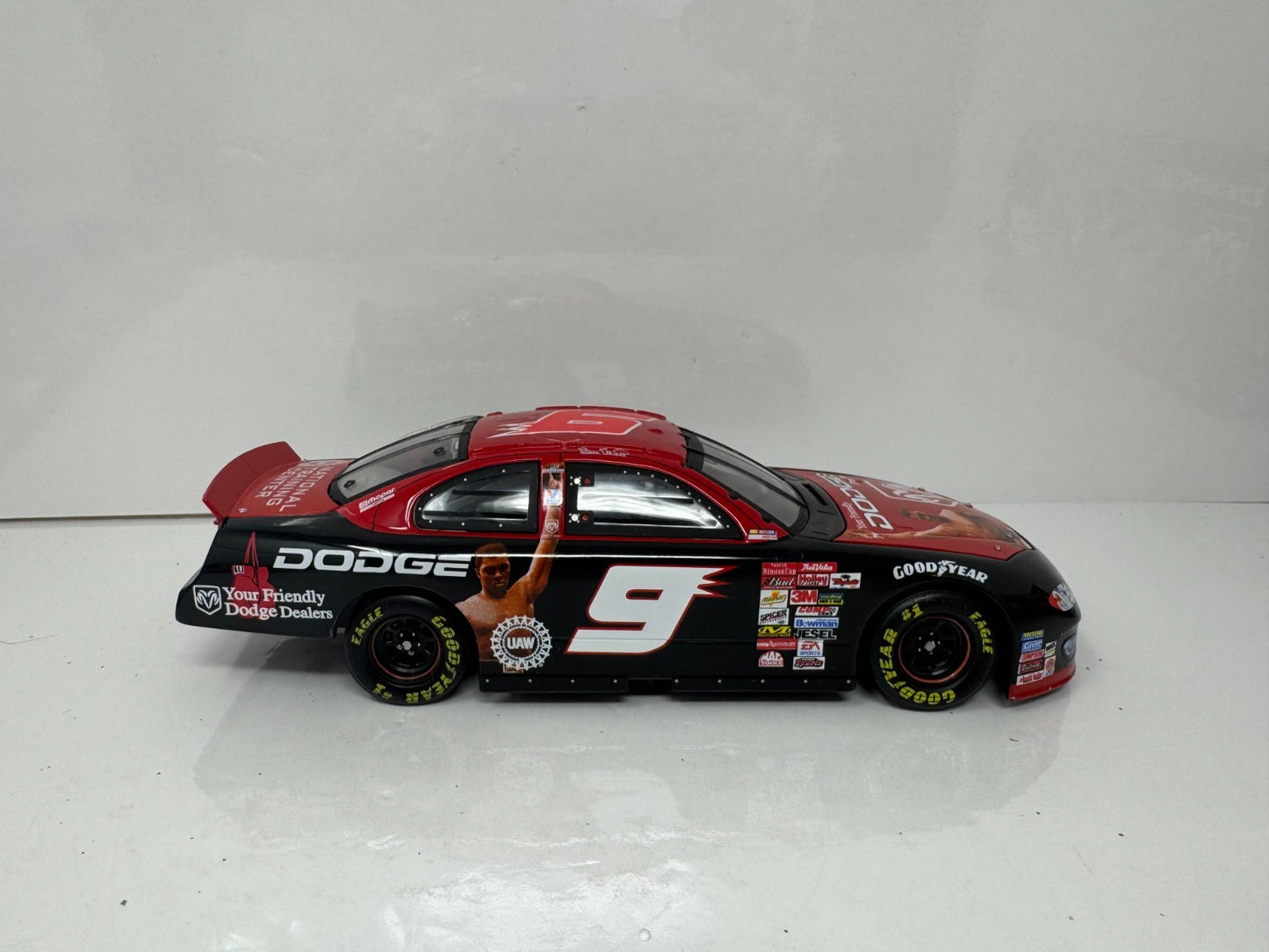 Action NASCAR Bill Elliott #9 Muhammad Ali 2001 Dodge Intrepid RT 1:24 Diecast