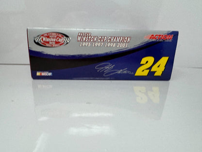 Action NASCAR Jeff Gordon #24 DuPont The Victory Lap 2003 Chevy 1:24 Diecast