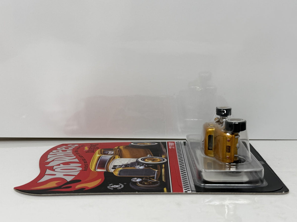 Hot Wheels Collectors 1932 Ford Limited Edition 1:64 Diecast Gold