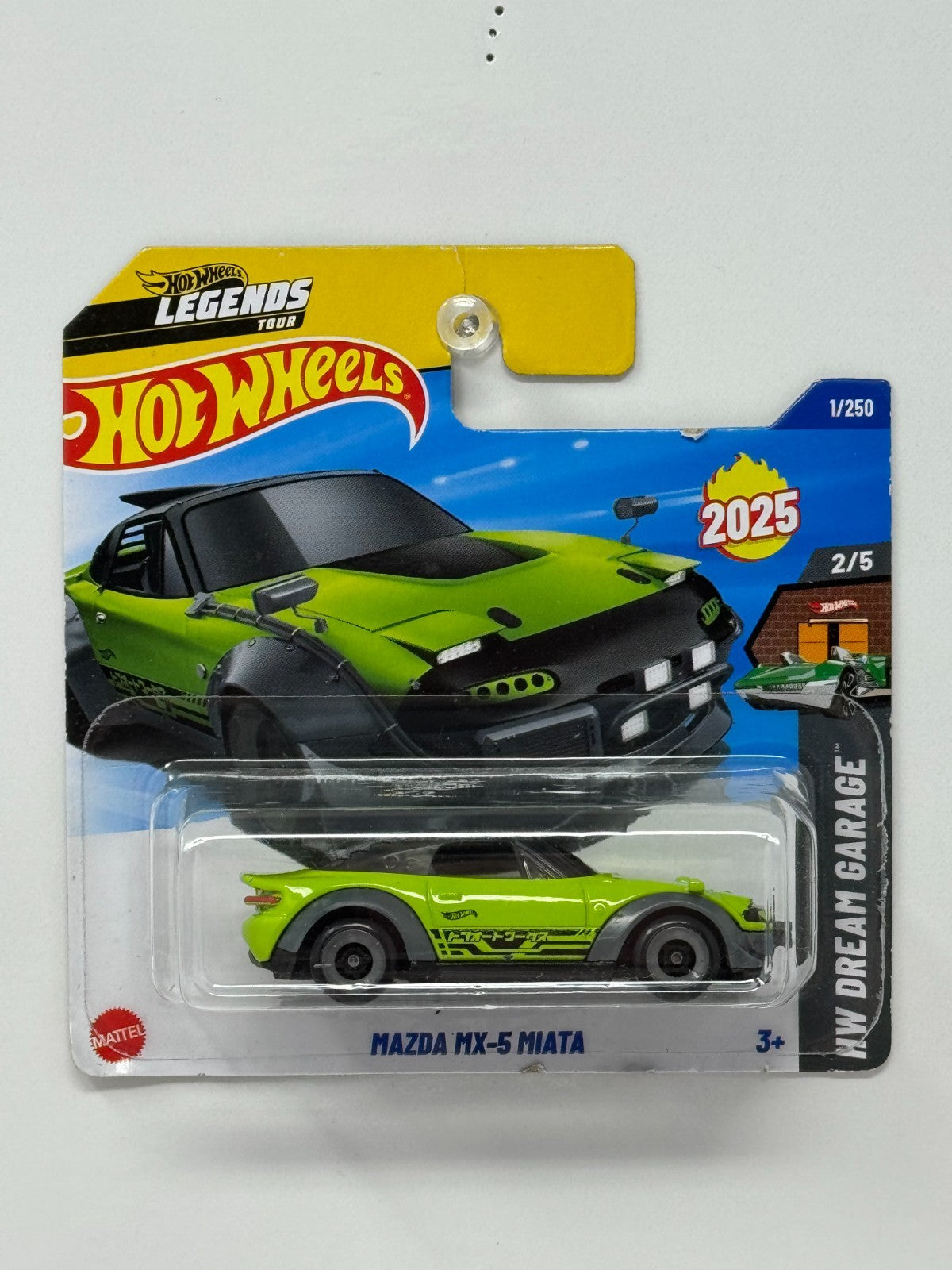Hot Wheels Dream Garage Mazda MX-5 Miata 1:64 Diecast Short Card