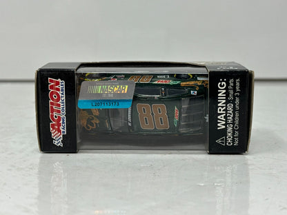 Dale Earnhardt Jr #88 Mountain Dew DewShine 2015 SS 1:64 Diecast Lionel