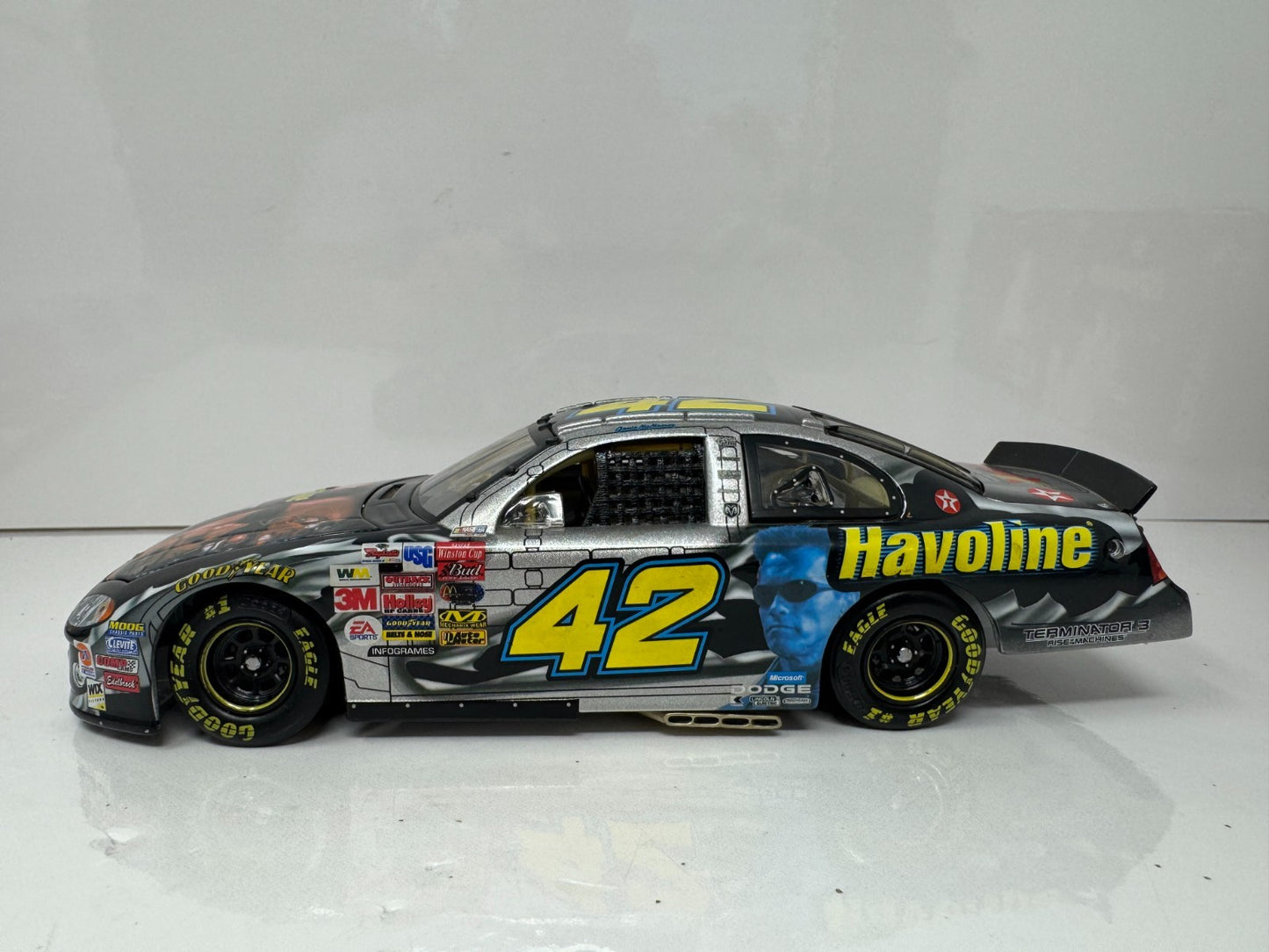 Action NASCAR Jamie McMurray #42 Terminator 3 2003 Dodge Intrepid 1:24 Diecast