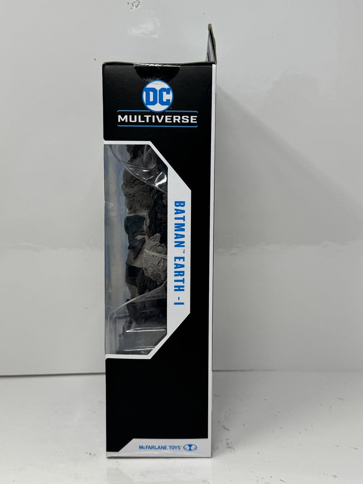 McFarlane DC Multiverse Batman Earth-1 Dark Nights Metal Action Figure