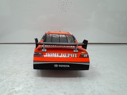 Action Nascar #20 Tony Stewart The Home Depot 2008 Camry 1:24 Diecast