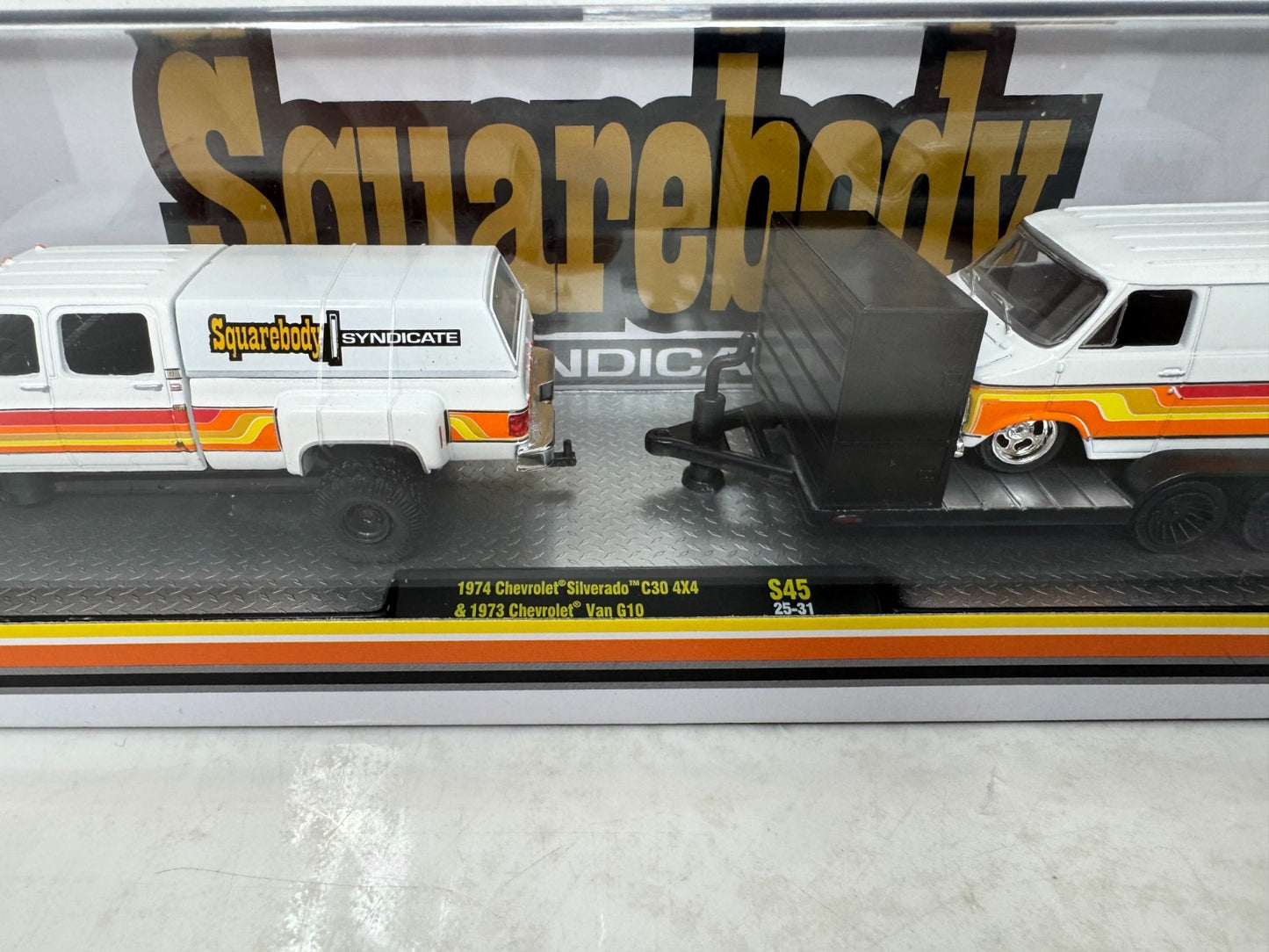 M2 Machines Squarebody Syndicate 1974 Chevy Silverado C30 & G10 Van 1:64 Diecast