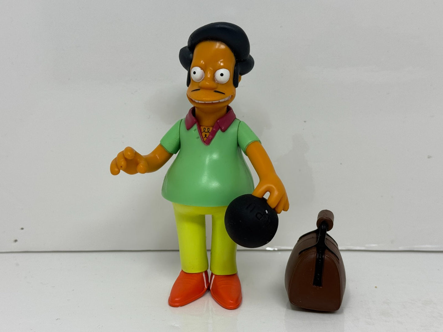 Simpsons World of Springfield Barney's Bowl-A-Rama Pin Pals Playmates Playset