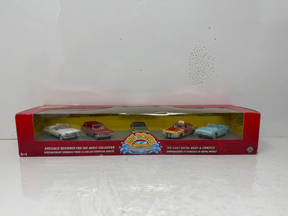 Johnny Lightning Big Boats Classic Cars 5-Car Gift Set 1:64 Diecast