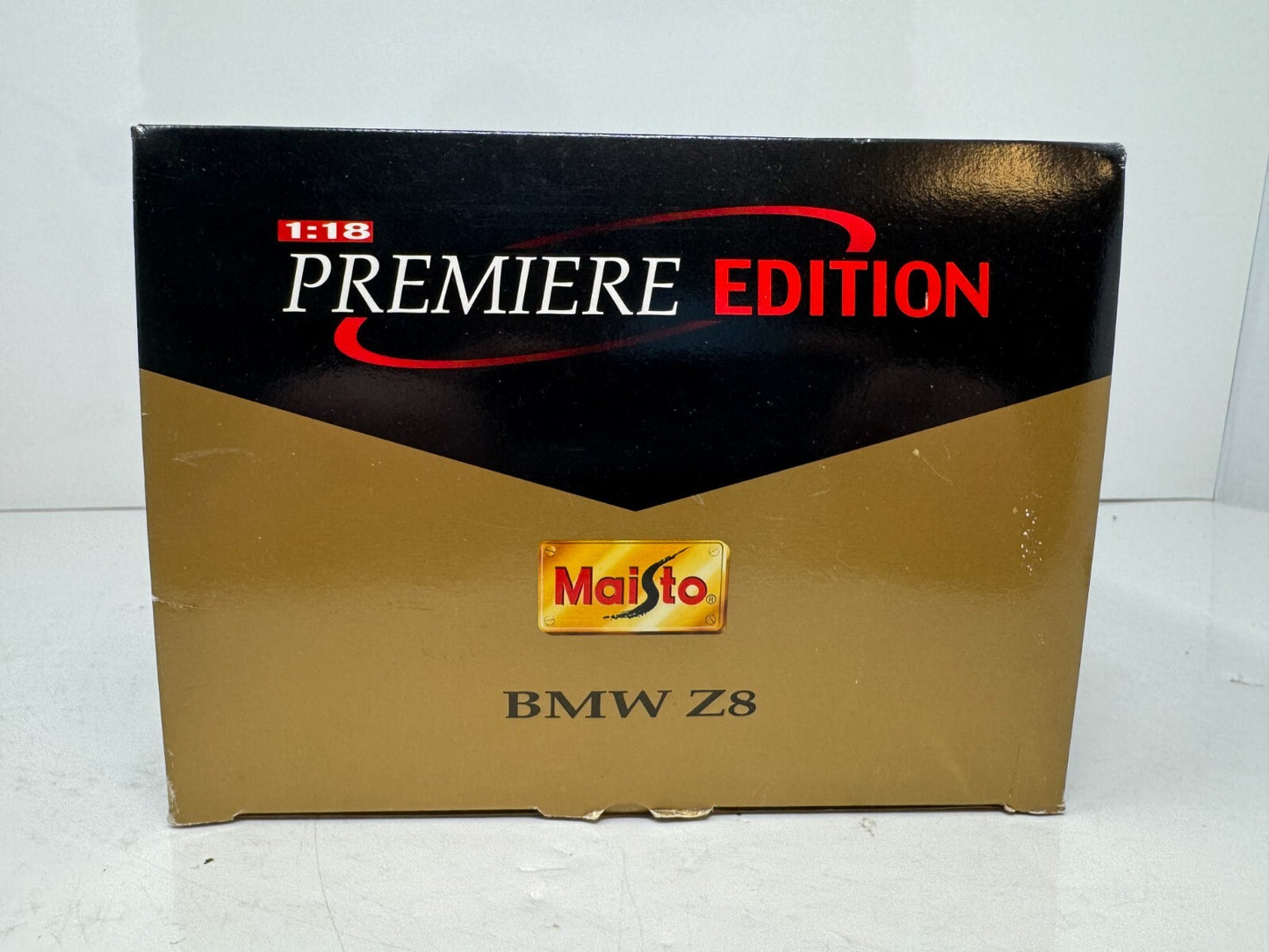 Maisto BMW Z8 Premiere Edition 1:18 Diecast