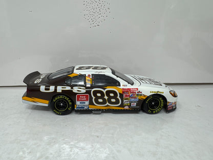 Action Nascar #88 Dale Jarrett UPS 2002 Ford Taurus 1:24 Diecast