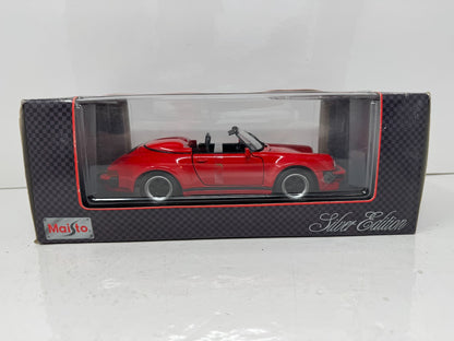 Maisto 1989 Porsche 911 Speedster Silver Edition 1:18 Diecast
