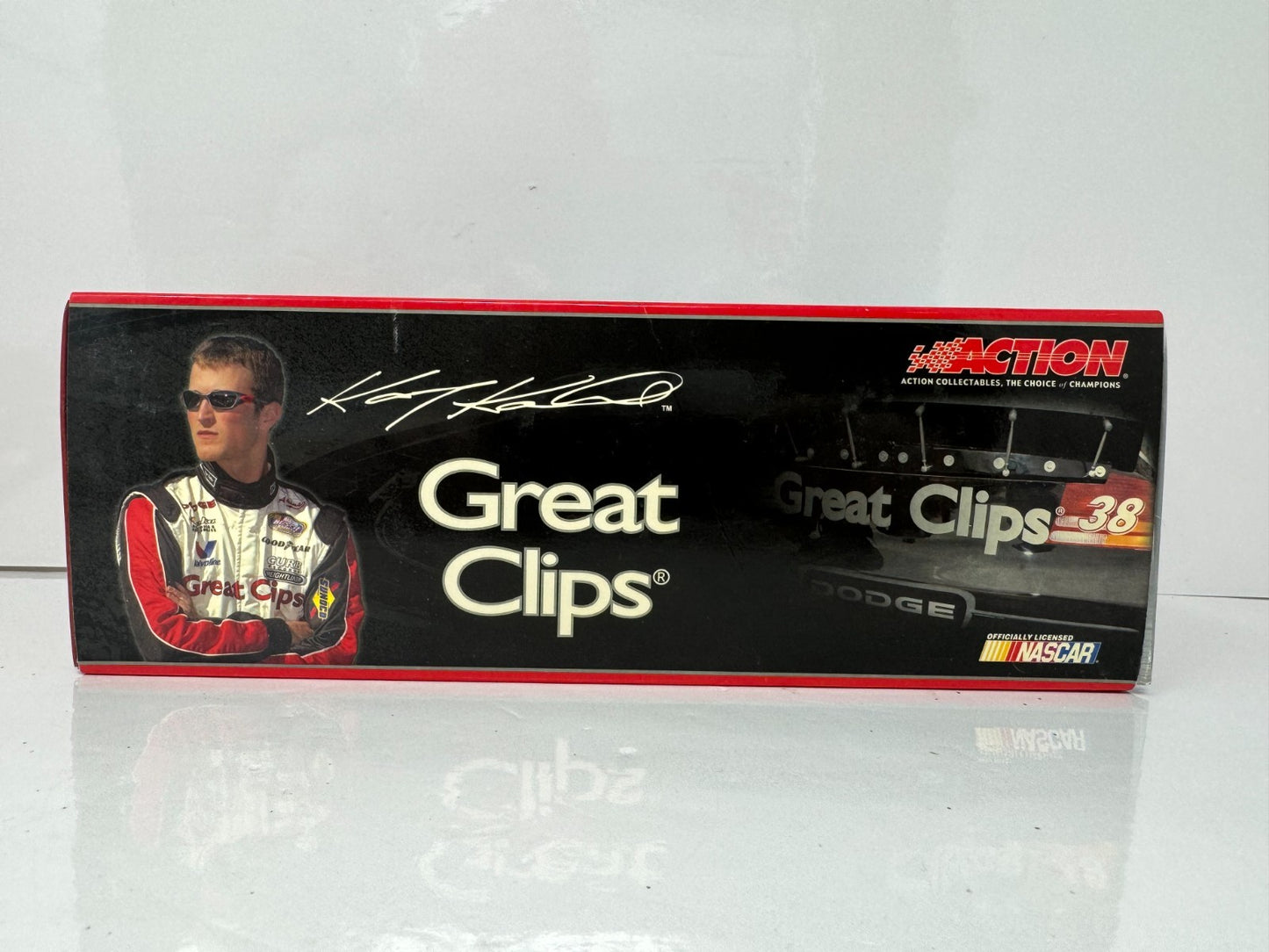 Action NASCAR Kasey Kahne #38 Great Clips 2004 Dodge Intrepid 1:24 Diecast