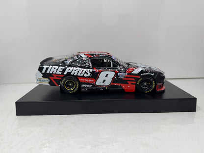 Lionel Racing Nascar #8 Josh Berry 2022 Chevy Camaro 1:24 Diecast Raced Version AUTO