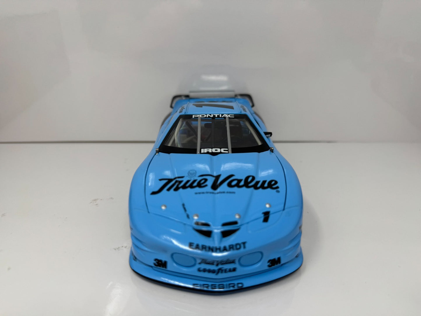 Action NASCAR Dale Earnhardt #1 True Value 2000 IROC Firebird 1:24 Diecast