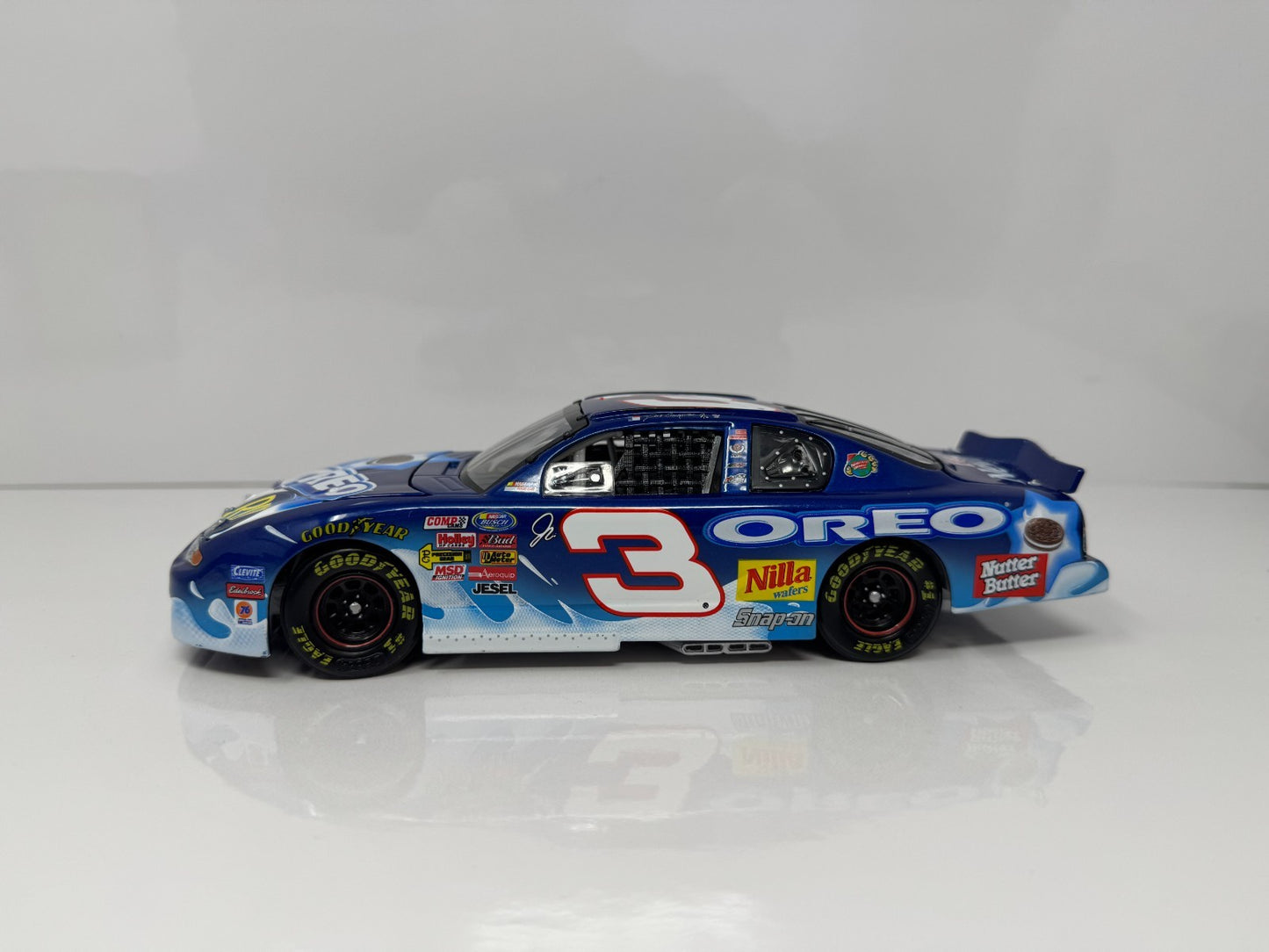 Action NASCAR Dale Earnhardt Jr #8 Oreo Ritz 2002 Monte Carlo 1:24 Diecast