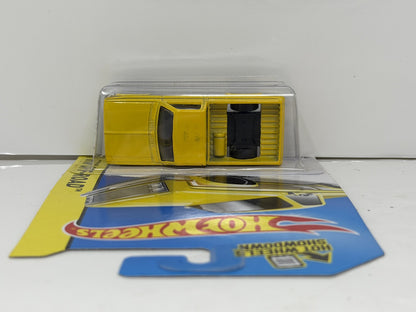 Hot Wheels Off-Road 1983 Chevy Silverado 1:64 Diecast Yellow