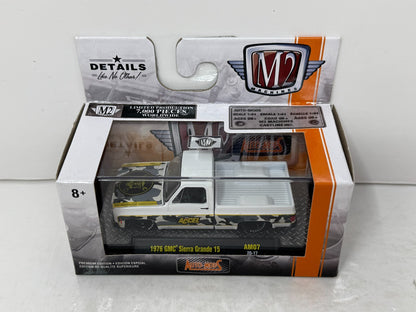 M2 Machines Auto-Mods 1976 GMC Sierra Grande 15 1:64 Diecast
