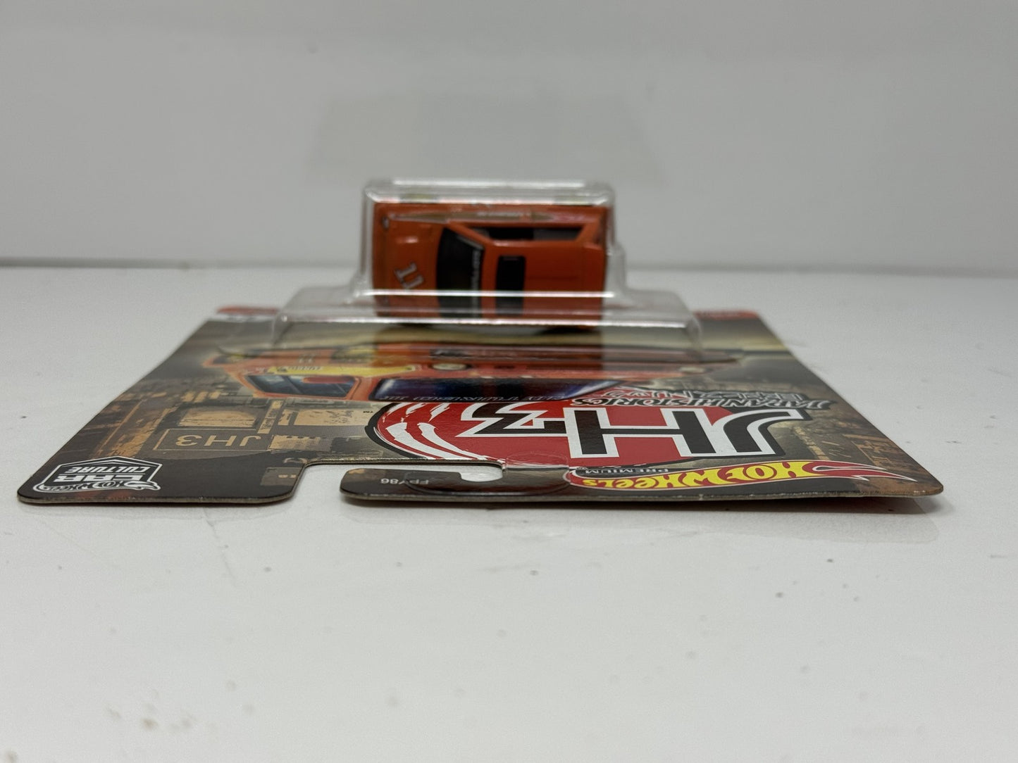 Hot Wheels Premium Japan Historics 3 1985 Honda City Turbo II 1:64 Diecast