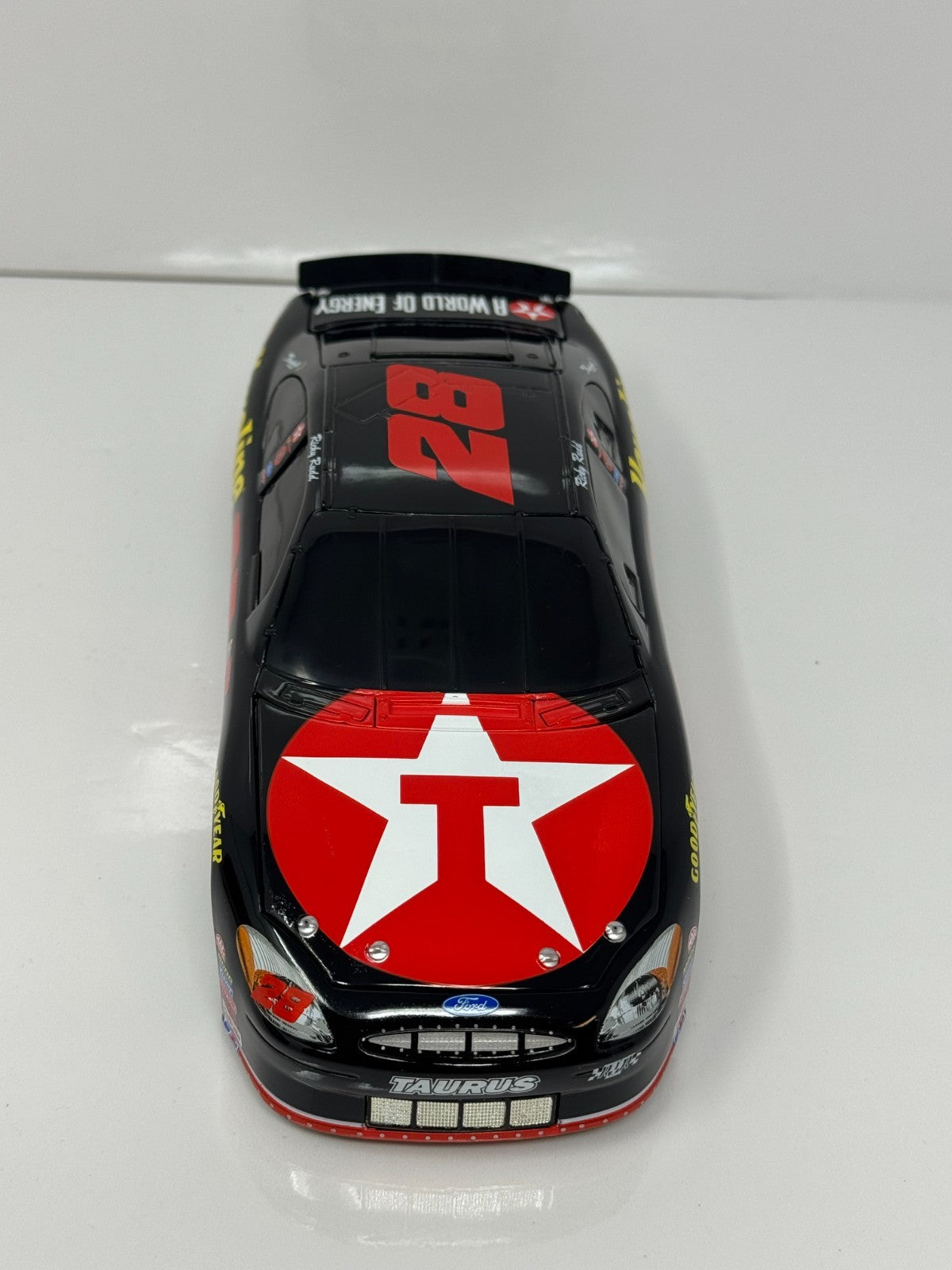 Action NASCAR Ricky Rudd #28 Texaco 2001 Ford Taurus BANK 1:24 Diecast