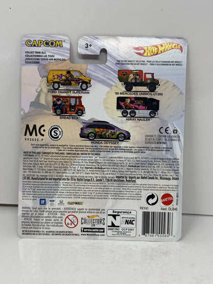Hot Wheels Street Fighter V 1988 Mercedes Unimog U1300 1:64 Diecast Real Riders