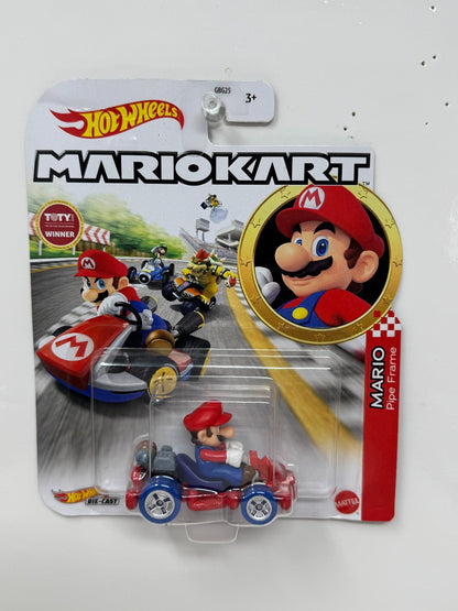 Hot Wheels Mario Kart Mario Pipe Frame 1:64 Diecast