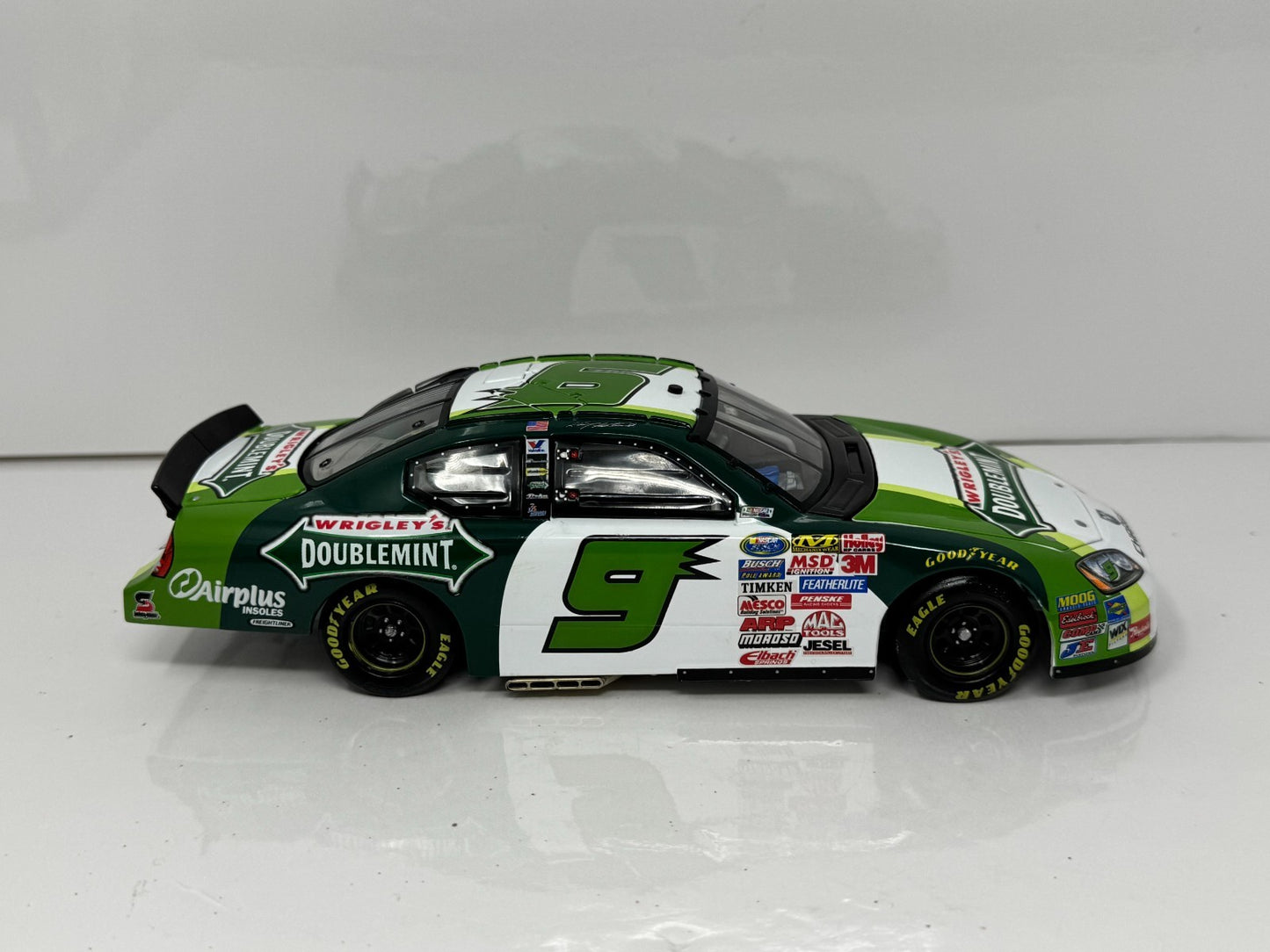 Motorsports Authentics NASCAR Kasey Kahne #9 Doublemint '07 Charger 1:24 Diecast