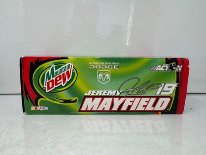 Action Nascar #19 Jeremy Mayfield Mountain Dew 2002 Dodge Intrepid 1:24 Diecast